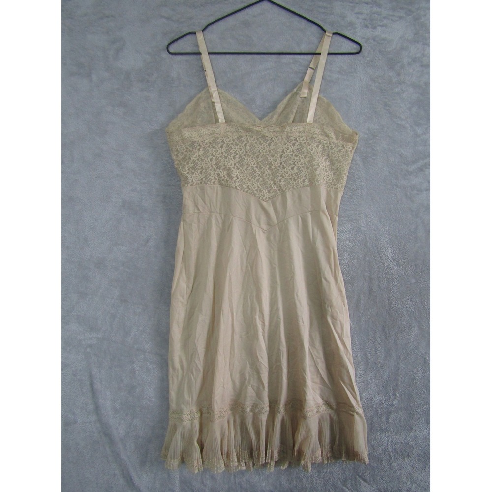 Vintage Beige Lace Trim Full Slip Dress Pleated Ruffle Hem Adjustable Straps - Picture 2 of 7